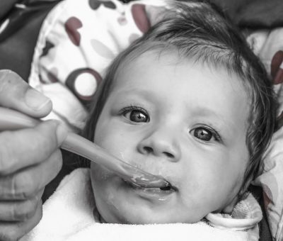 La relation mère-enfant et le rapport à la nourriture