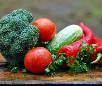Lorsqu’ils peuvent choisir, les enfants mangent plus de légumes