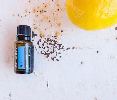 L'huile essentielle de Ravintsara : remède naturel affections ORL, grippe
